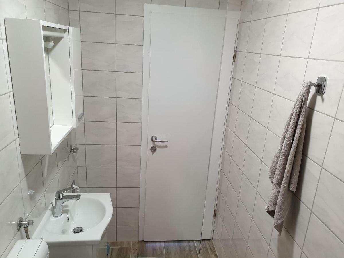 Best View Apartments Чезарица Экстерьер фото
